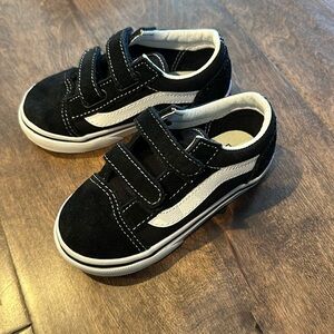 Vans Toddler Old Skool V. Black size 7.5. Like new